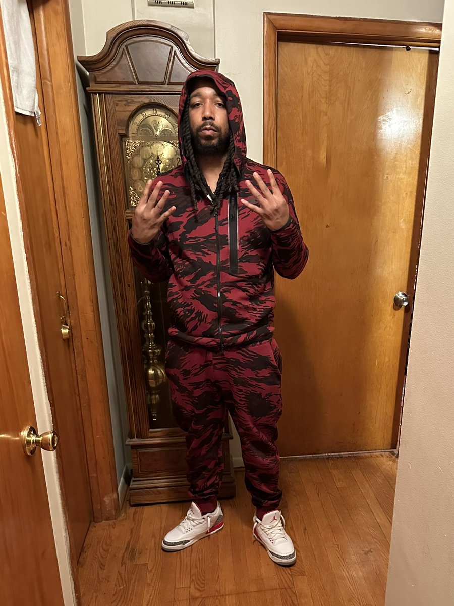 6mile5's tweet photo. 🔥🔥🔥🔥 https://t.co/X31L3rkPBQ
