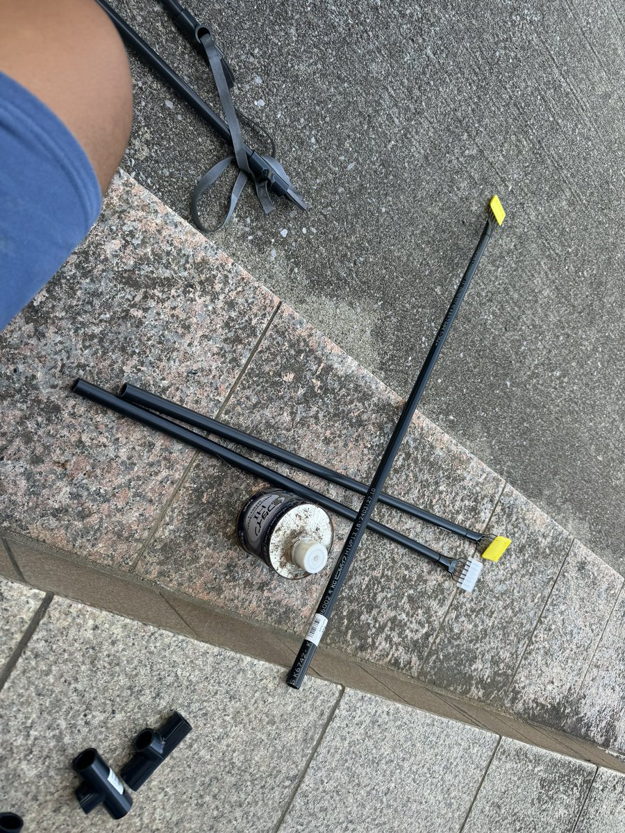 daikuman0712's tweet photo. 釣具屋にもどこにもないから作るしかねー https://t.co/MYfBOQ5XV2