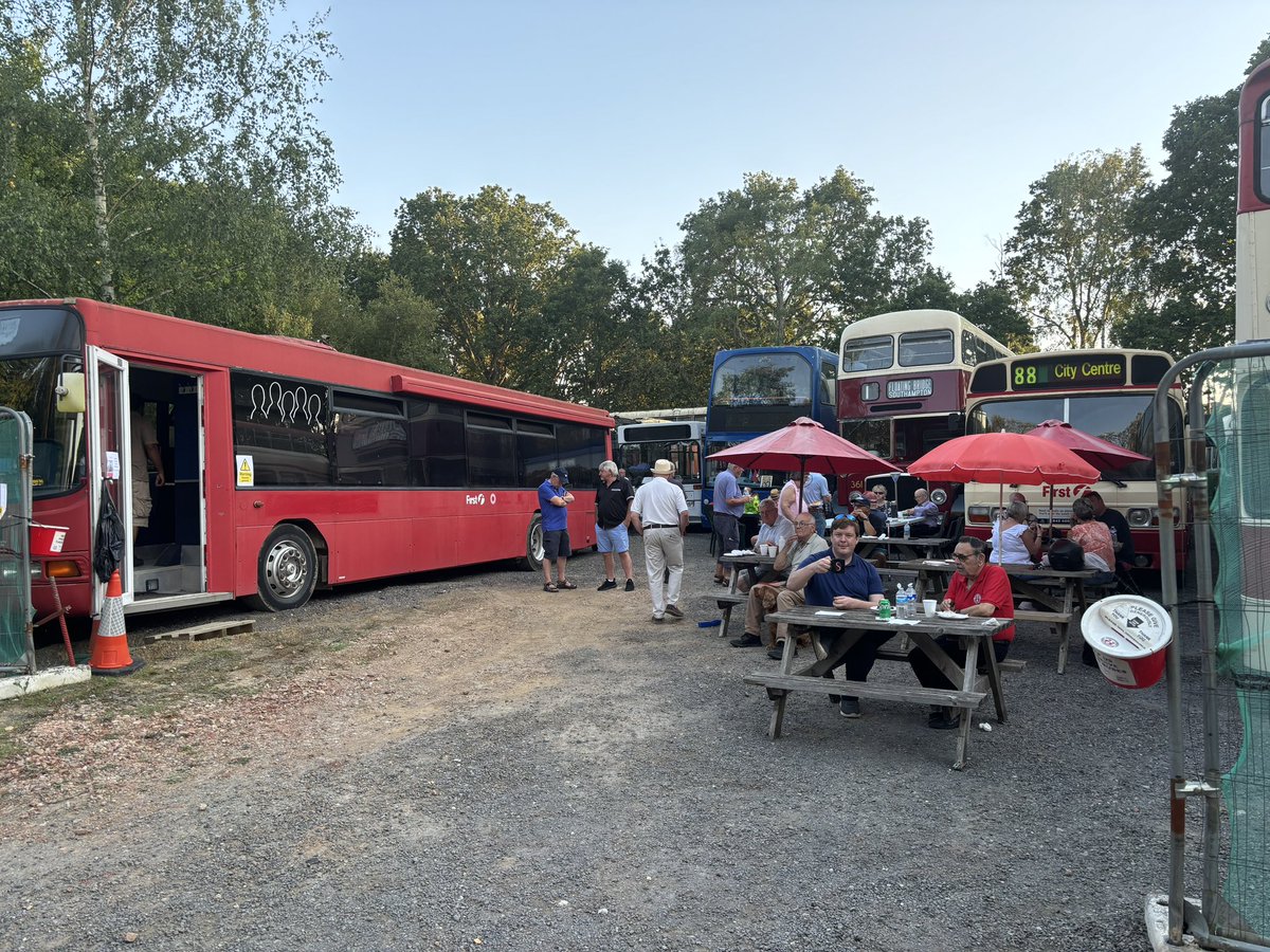 Old Soton Buses 🚌 tweet media