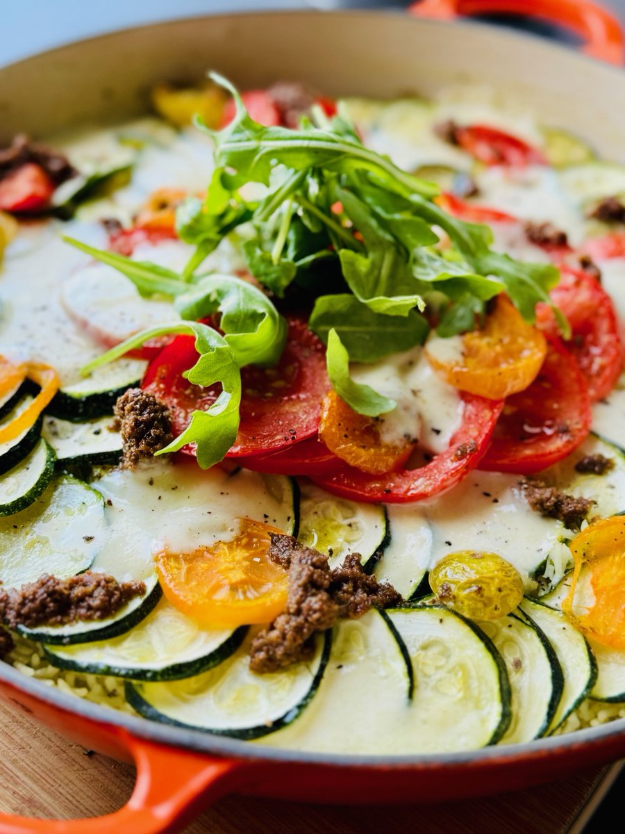 Julia Richter (@julia_muc) on Twitter photo Die sommerliche Reispfanne mit Zucchini, Tomaten und mediterranen Aromen ist ein Rezept nach <a href="/jamieoliver/">Jamie Oliver</a> und frisch verbloggt. Im Post gibts dazu noch ein paar Ideen für Variationen und außerdem Links zu weiteren Zucchini-Rezepten, weil: Sommer! germanabendbrot.de/2024/08/13/som… Die sommerliche Reispfanne mit Zucchini, Tomaten und mediterranen Aromen ist ein Rezept nach <a href="/jamieoliver/">Jamie Oliver</a> und frisch verbloggt. Im Post gibts dazu noch ein paar Ideen für Variationen und außerdem Links zu weiteren Zucchini-Rezepten, weil: Sommer! germanabendbrot.de/2024/08/13/som…
