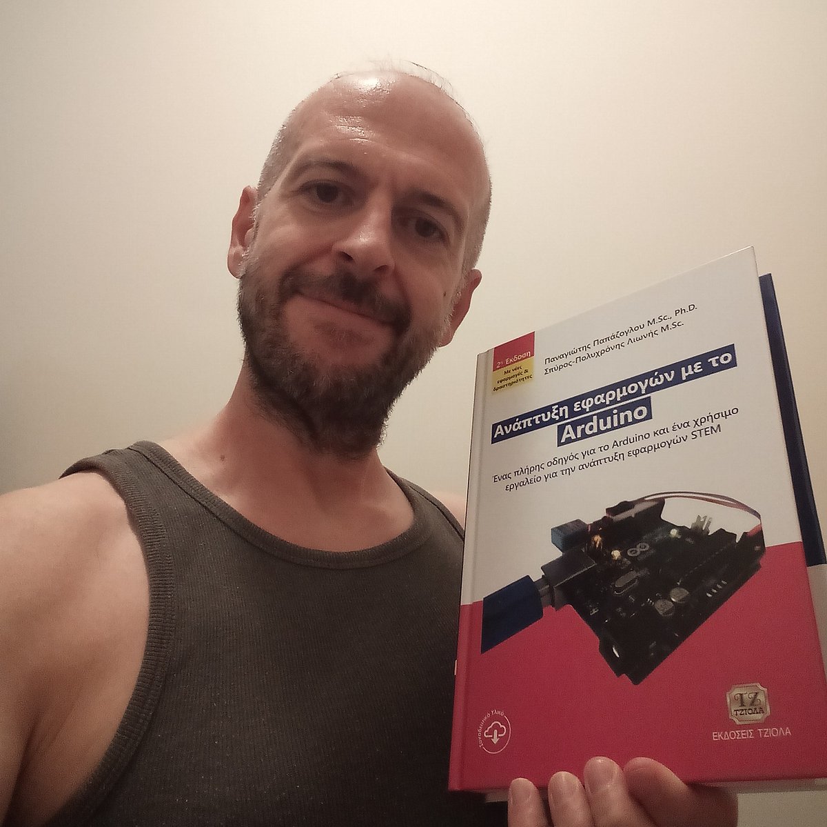 vdimitris's tweet photo. #Arduino https://t.co/HXHSIWoFHw