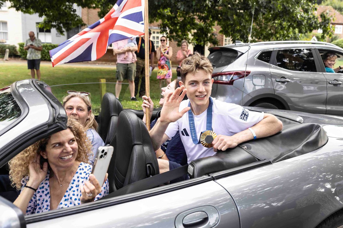 I didn't know until he won a gold medal that #TobyRoberts winner of the climbing event not only lives in the same village that I do but on the same road! He was given a heroes welcome by the village when he came. #thetimes #olympics #gold #winner #sports #news #photographynews