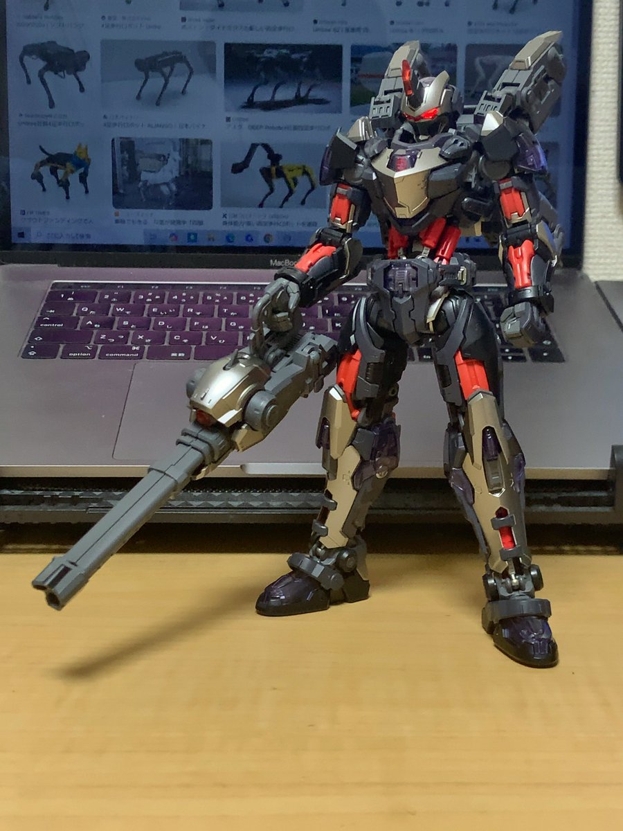 MACKYo1o8's tweet photo. メカニカルドッグと合体させてみた。
メカニカルドッグは前部と後部に分かれて、それぞれキャノン砲とサブアームに組み替えて取り付ける合体方法になります。
#和模线
#HEMOXIAN
#超限零點
#OVERZERO https://t.co/2Q0DAWpc61
