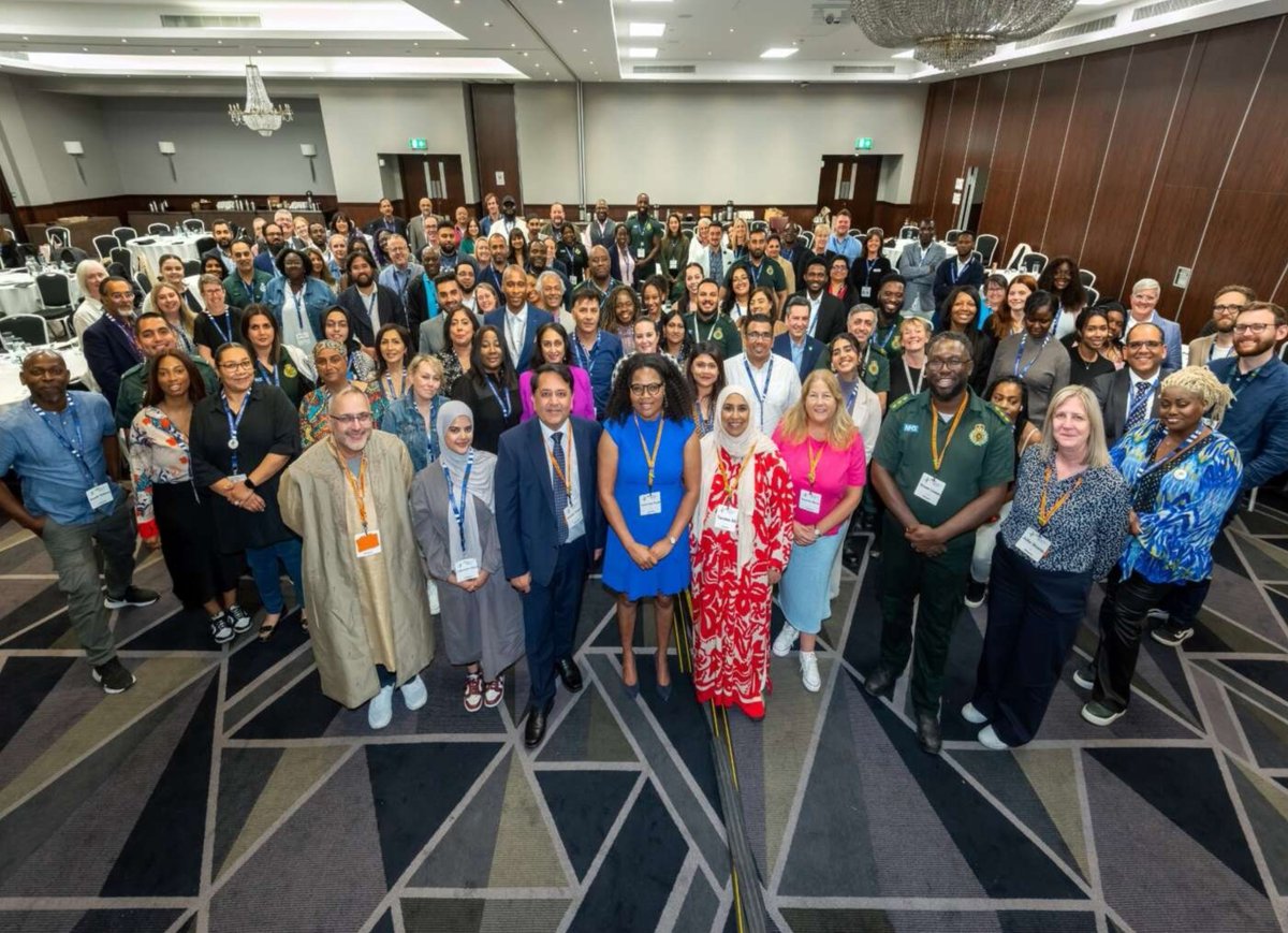 #TeamMSI Very proud to present our 'Beat The Burnout' at the 4th National Ambulance at the #BME Forum for #NHS #ambulance trusts across the UK. Theme: The impact of #health inequalities. Honest conversations about experiences of #racism and #wellbeing in the #NHS <a href="/NWAmbulance/">North West Ambulance Service</a>