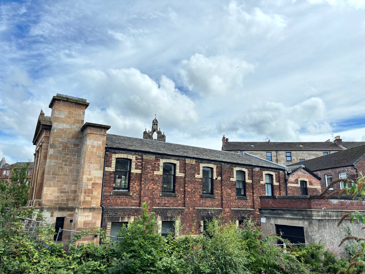 tours_talk's tweet image. Passed by there yesterday and it&apos;s looking great (now decoupled from the car showroom!). The MacKissack Strathbungo Church looks good as well and #retrofirst @AilsaBoyd