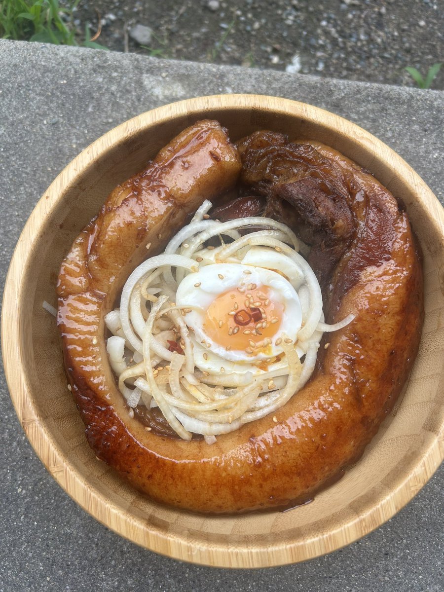 moresin123's tweet photo. 角煮丼(味よし見た目ちょいキモ) https://t.co/reL7X5PS9s
