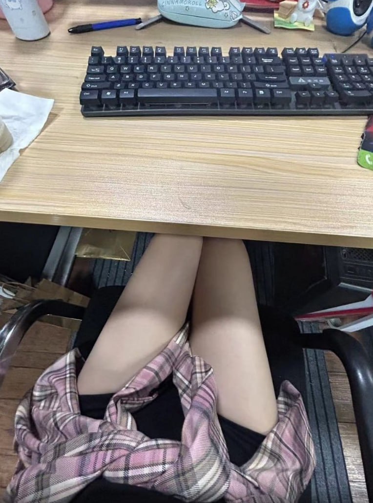 Peking0734's tweet photo. 喂？在干嘛？👀 #衡阳 https://t.co/EGTuZL2Egn