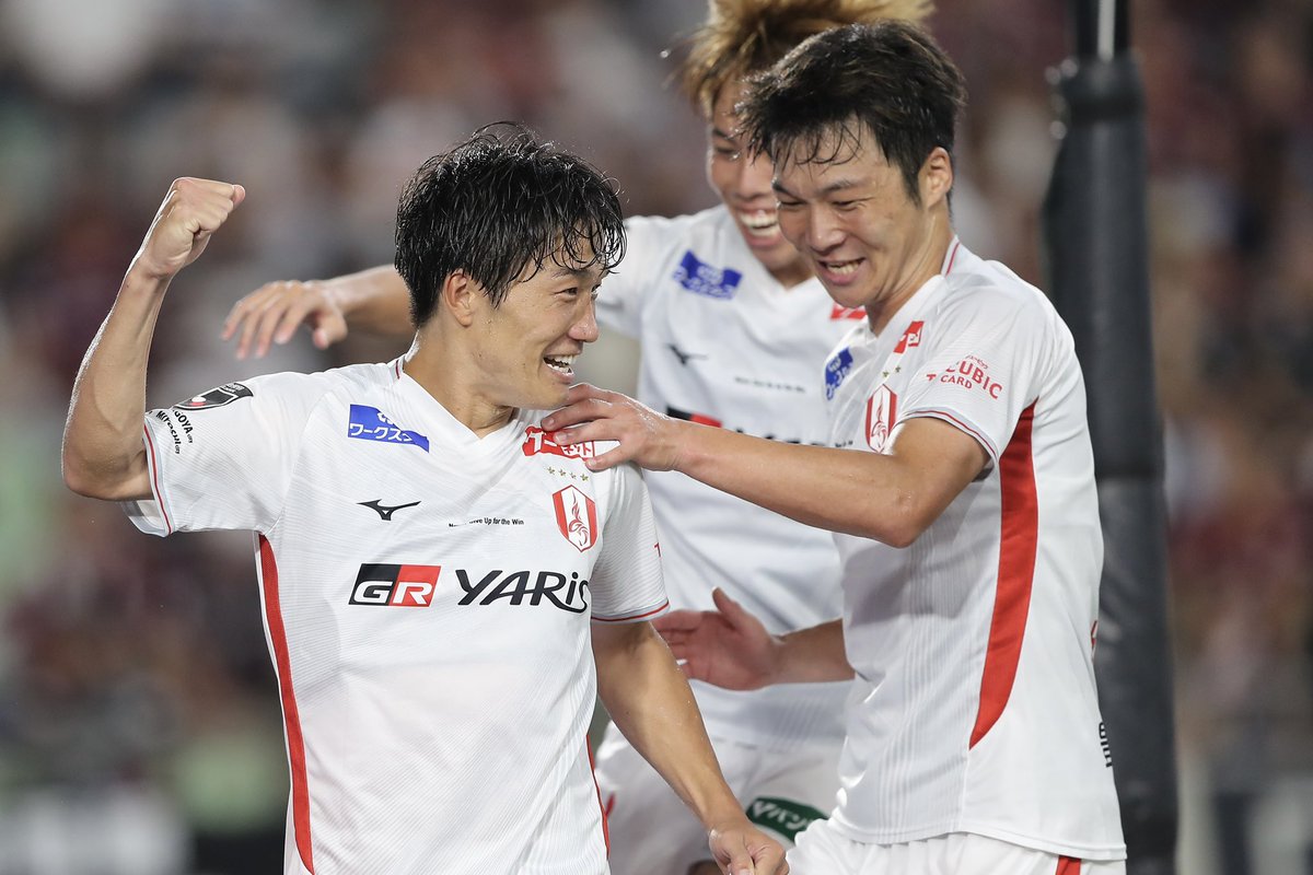 nge_official's tweet photo. ／
#稲垣祥 選手
2024明治安田J1リーグ
月間ベストゴール 7月度受賞🏅
＼

第24節ヴィッセル神戸戦54分のゴールが選出されました‼️⚽️
おめでとう、ショウ🙌

https://t.co/7vWZQQl2ne

#grampus
#グランパス https://t.co/YOZl5FTOaI
