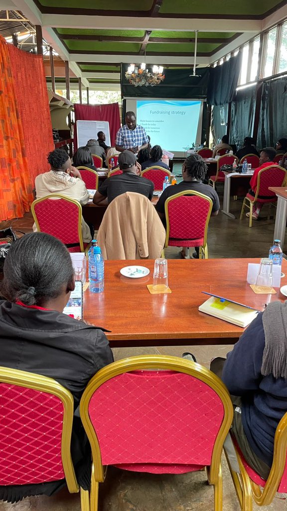 SleepTeamno's tweet photo. Last week, Team No Sleep participated in the CBO Capacity Strengthening Training, supported by @ORAMrefugee. We gained valuable skills to enhance our impact in the community. Grateful to ORAM for their support. Check out some highlights! 📸👇 #teamnosleepcbo https://t.co/MNv0t1PtHo