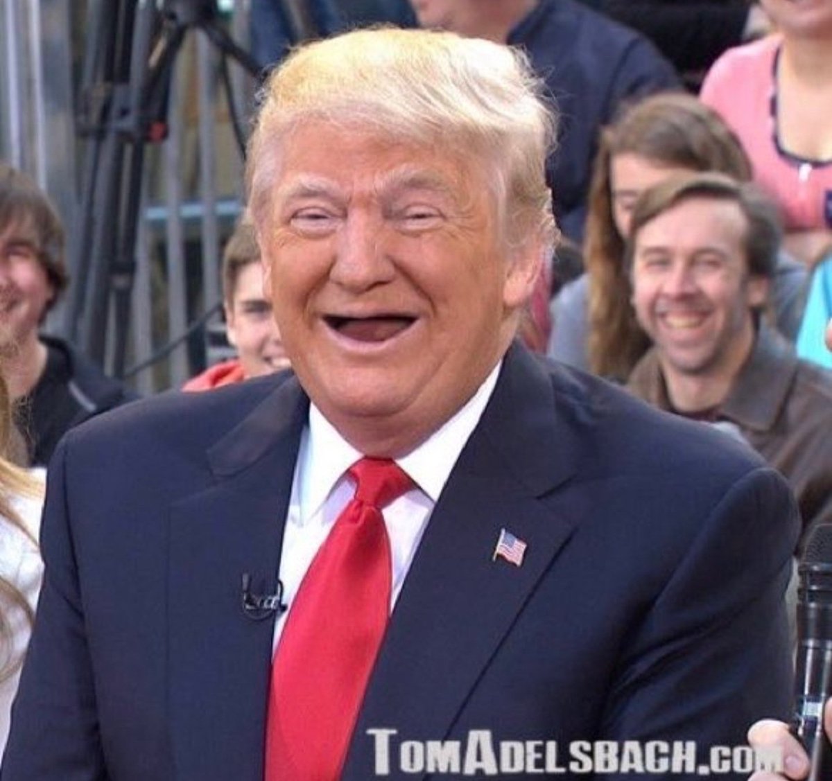 Trump space on Twitter last night was a disaster. The man was slurring the entire time. I figured out why. He lost his dentures!
#TrumpIsDone