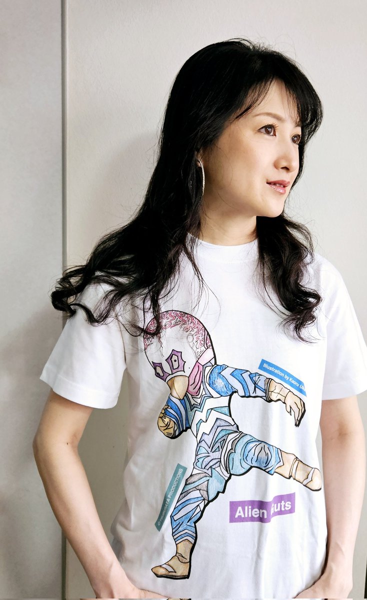 BEAMS x M1号 x 鵜川薫 平成ウルトラセブンシリーズでサトミ隊員を演じ