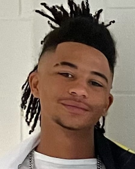 TrueCrimeUpdat's tweet image. #MISSINGPERSON USA - Timothy Ray Huggins, 14

MISSING FROM: #Lumberton #NorthCarolina

LAST SEEN: Tuesday 6th August

FREQUENTS: May still be in local area

APPEARANCE: Black, 5'8", 135 lbs, black hair, brown eyes

🙏 #TrueCrime