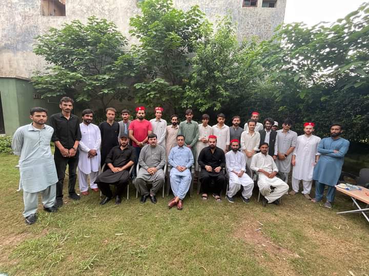 PSFPunjaab's tweet photo. PSF Punjab held a meeting in memory of the Babarra martyrs in Barakahu, Islamabad. The event was attended by various units of @PSFPunjaab and office bearers of the ANP Islamabad. We reaffirmed our commitment to never abandon the path we inherited from the Khudai Khidmatgars. https://t.co/TW02Zfgpg6