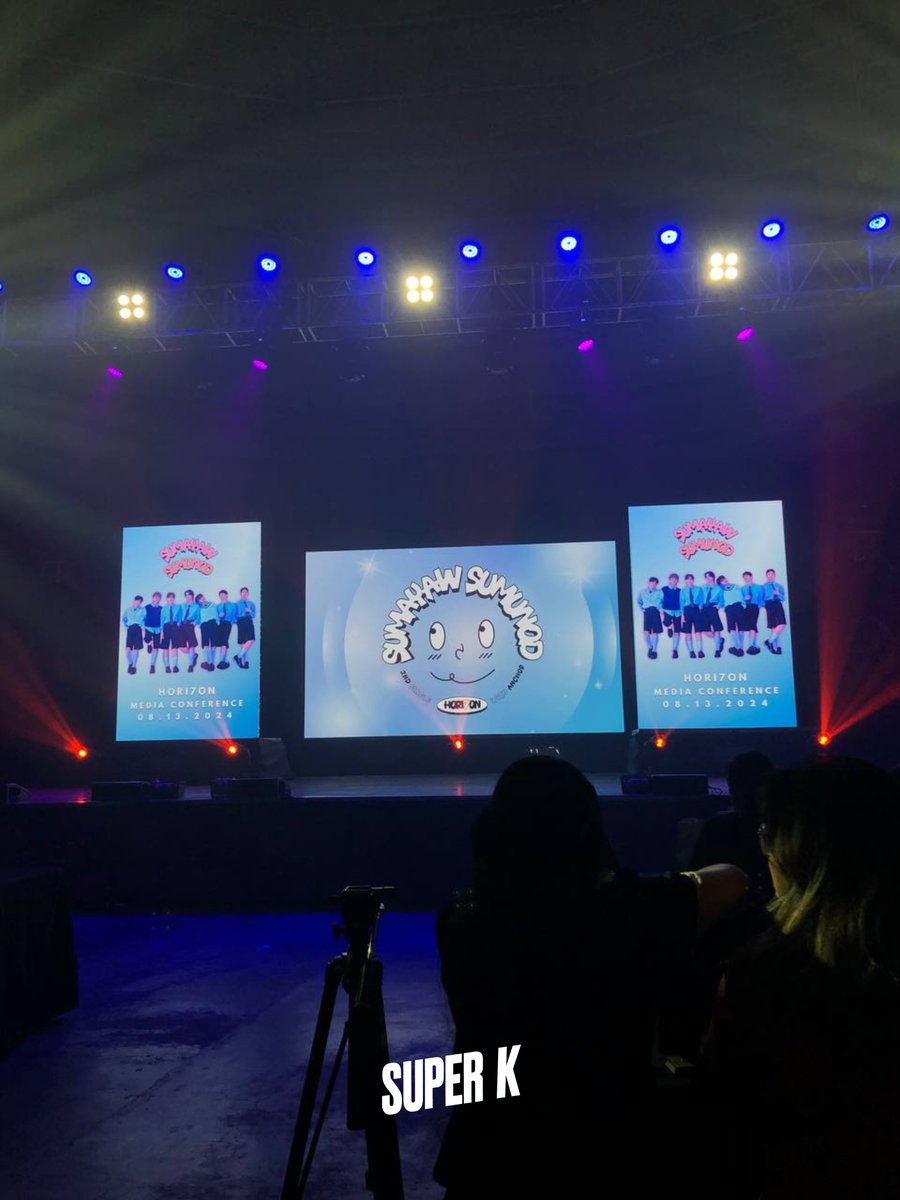 A new bop is out!

South Korea-based Filipino boy group, HORI7ON holds a media conference at the SM North EDSA Skydome, following the release of their new digital single ‘Sumayaw Sumunod’.

This event is promoted by <a href="/dnmentph/">DNM Entertainment</a>

For more updates, follow <a href="/inquirersuper/">SUPER</a> 

🎥: