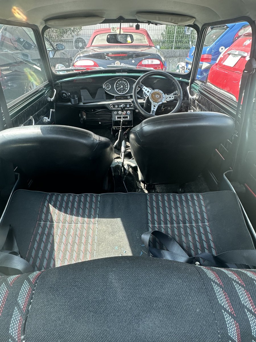 Most_Eng_Cars's tweet image. ローバーMINIキャブ仕様入荷しました👍
程度かなり良いです✨
お早めにどうぞ🙇‍♂️
#MINI
#ローバーMINI
#キャブ車