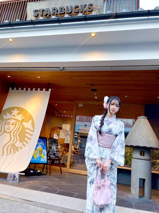 Twitterのコスプレ画像13