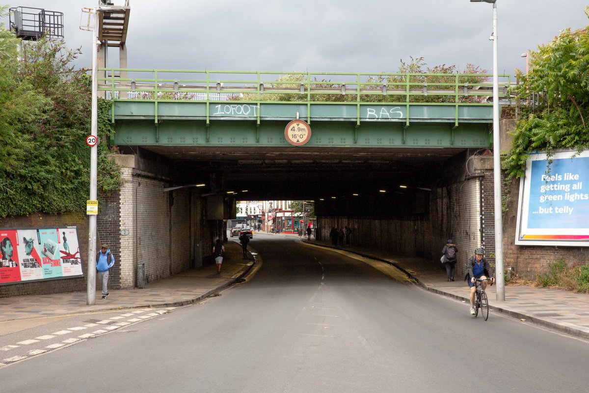 LFArchitecture's tweet photo. This is your last chance to sign up for our online drop-in session tomorrow, for our design competition 'Transforming Falcon Road Bridge' with @wandbc - come along and equip yourself with everything you need to know.
Register now! ⏰
https://t.co/qVtWAOiS2l
#TransformFalconRoad https://t.co/q6o99SOXi5