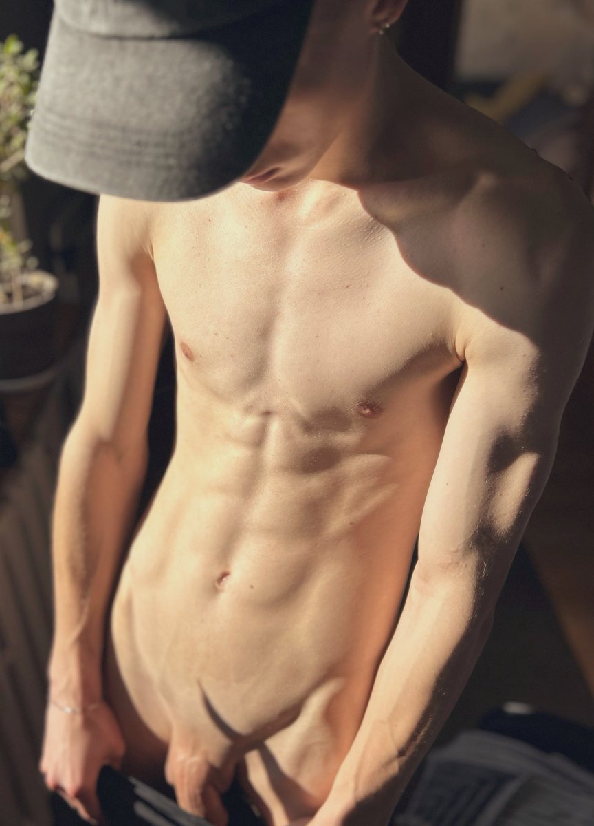 Mike0081 tweet media