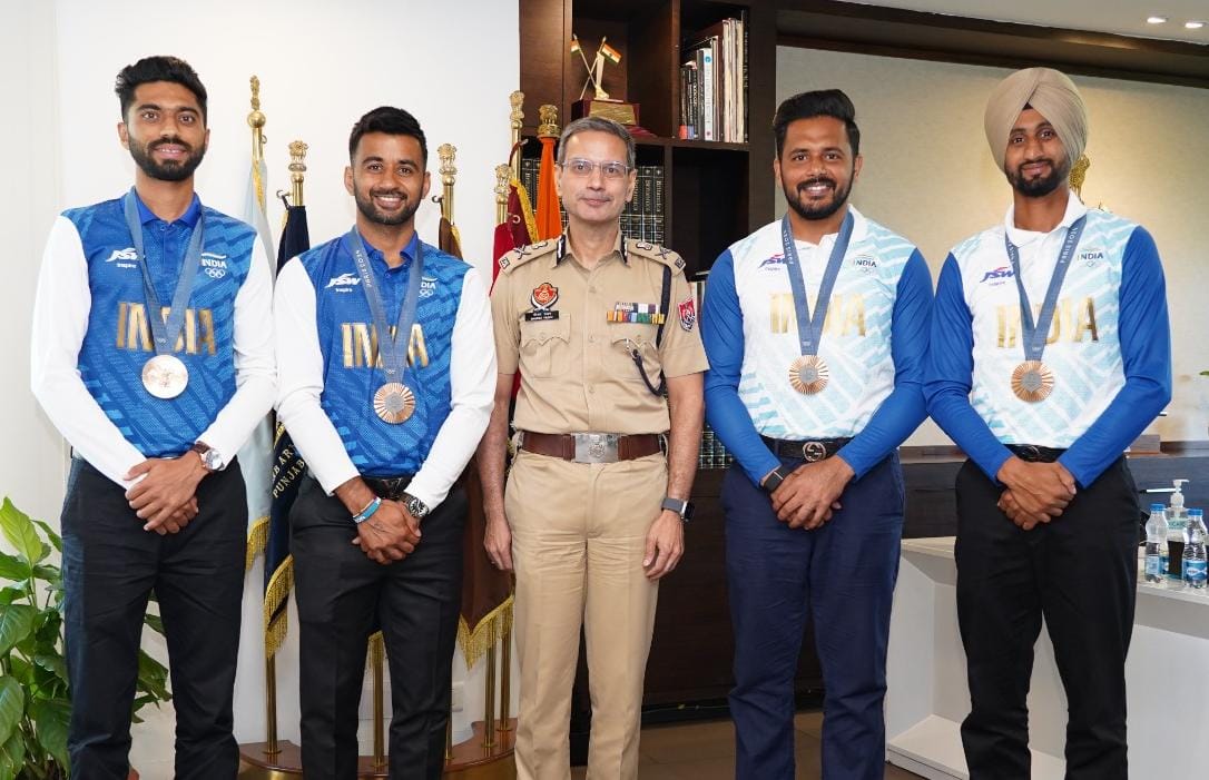 Delighted to see our Punjab Police DSPs excel on the international stage! Captain Harmanpreet Singh, Manpreet Singh, Mandeep Singh &amp; Shamsher Singh bring home Bronze from #Paris2024. Their commitment to policing &amp; hockey is truly commendable. 

Congratulations Heroes!