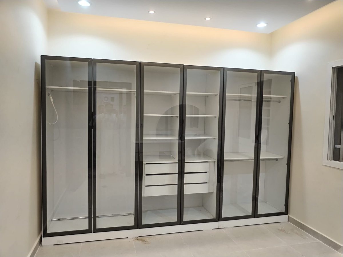 مصنع خزائن الدمياطي للأثاث 
وجهتك لقطع الأثاث الفاخرة عالية الجودة خزائن غرف نوم غرف اطفال درسنج وغرف چلوس
تفصيل حسب الطلب والمقاسات للتواصل واتس ⁦https: Wa.me/966575782103