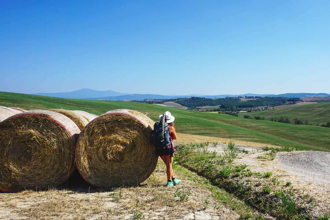 VFToscana's tweet photo. La #ValdOrcia è uno dei 4 siti #Unesco sulla #FrancigenaToscana, insieme al Palazzo Mediceo di #Seravezza e ai centri storici di #SanGimignano e #Siena.
Scopri di più su @VisitTuscanyITA 👉 https://t.co/q1CUC66huL

📸 IG 7iziana https://t.co/BT8Sgx9Efb