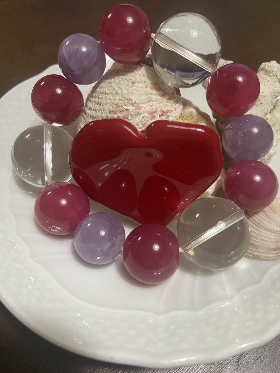 TARAPIART's tweet photo. #DragonEarrings #ドラゴンピアス
#マスクチャーム
#vetroveneziano #ART #Accessories #necklace #Germany #London #Italia #France #handmade #ベネチアンガラス #アクセサリー #ハンドメイド #ピアス #ネックレス #マグネットコサージュ #magnetcorsage #絵 #pictures #数珠　#ブレスレット https://t.co/5WNGbA3uzq