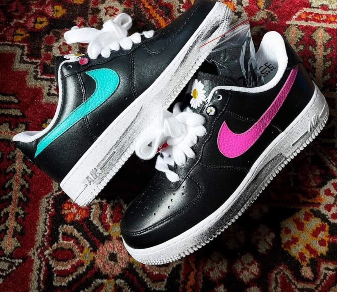 sneakerhack1's tweet photo. PEACEMINUSONE x NIKE AIR FORCE 1 PARA-NOISE 3.0 ピースマイナスワンとのコラボ第三弾 ナイキ エアフォース1 パラノイズ 
AQ3692-004
https://t.co/e8QE2OquaX
韓国ソウルにて8月17日　PEACEMINUSONE x NIKE AIR FORCE 1 PARANOISE 3.0のイベントが開催される模様。尚こちらのイベント招待制とのこと https://t.co/SDzcUhCsjd