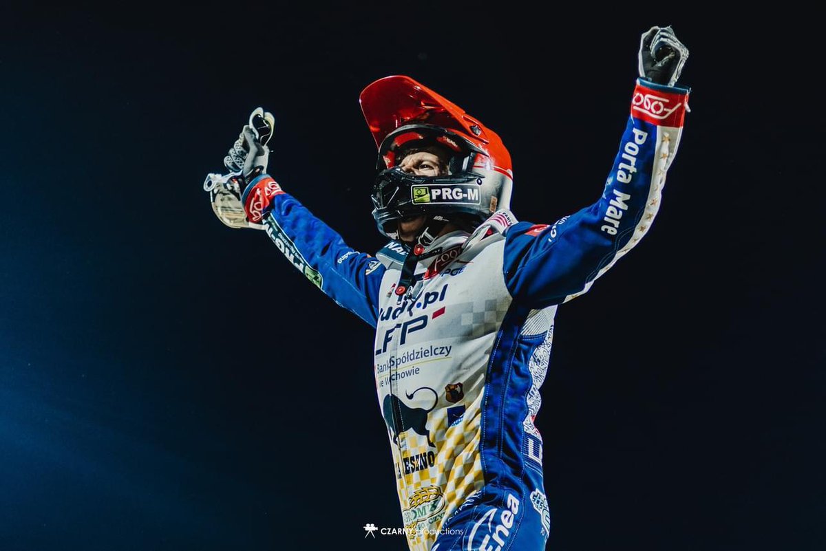 Dzień dobry 😎 #KSUL ⚪🔵🤟🏼