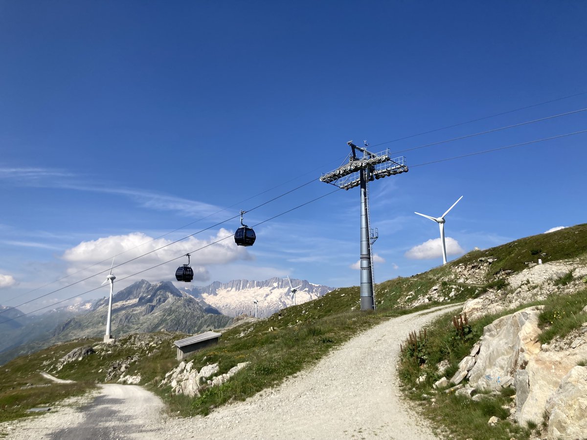 IrishEnergyBot's tweet photo. Our #GetOutintheWind effort at Gütsch Windpark, one of the highest in Europe at ~2300m: a short hiking loop (public transit accessible) along 4 turbines (3.3MW since 2012; to repower/expand to 14.7MW). Can confirm these are QUIET: crickets and cowbells much louder!
📍Andermatt🇨🇭 https://t.co/trI6PCcvhY