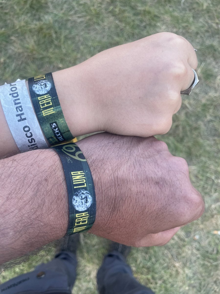 RuedigerWala's tweet photo. @bayernrocker @meralunafstvl Ja, war großartig! https://t.co/pdfpNqcE6d