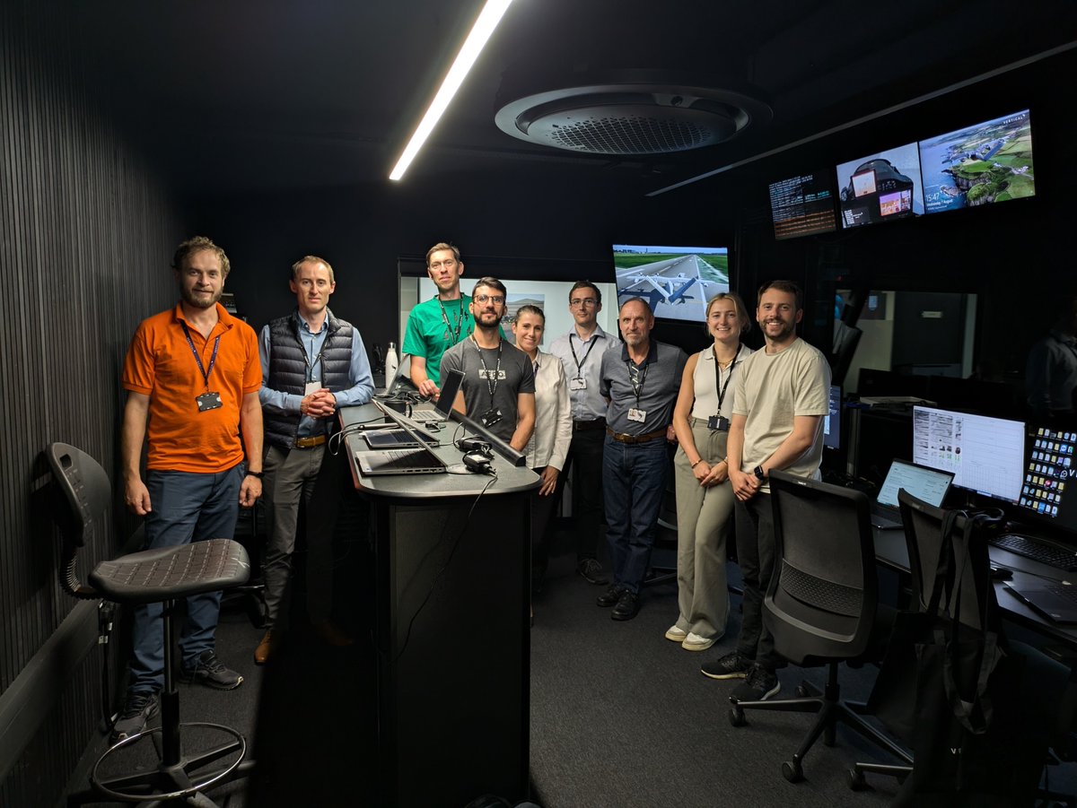 OperA_Sesar3's tweet image. OperA Vertical cluster recently held a successful integration demo in Bristol to demonstrate how future functionalities from Honeywell, Frequentis, and Skyports Infrastructure can be integrated into the Vertical Aerospace aircraft to improve air traffic and flight plan management