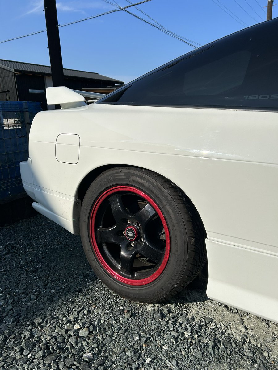 LqZe__'s tweet photo. いかついホイール履かせたい
#180sx https://t.co/9yK7PNMHj2