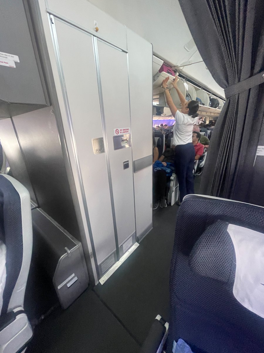 477883's tweet photo. @British_Airways @britishairways    booked premium economy and sat next to a toilet on a 10 hour flight - pls advise how this is ‘premium’ https://t.co/sLWd221DTX