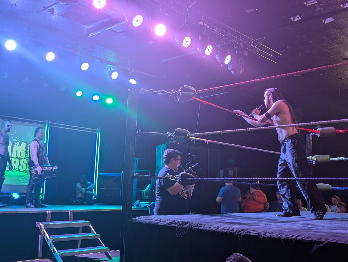 Dammit Vacant Podcast! tweet media