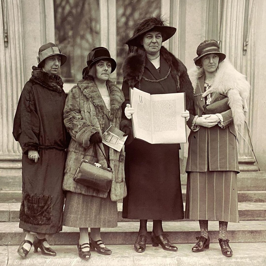 We’re currently working on the new Welsh Women’s Peace Petition website.  

As part of this work, we’re keen to measure our users’ opinion about the usability of the site. 

We would be very grateful if you could help us by giving your opinion.  

🔗forms.office.com/Pages/Response…