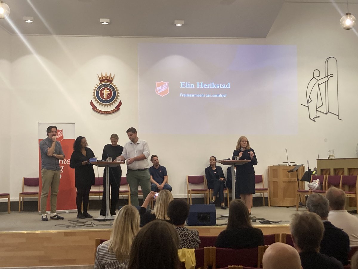 Vi ønsker et egen boligtilsyn som skal sørge for at det ikke går an å leie ut helseskadelige og farlige leiligheter. #derskoentrykker #arendalsuka