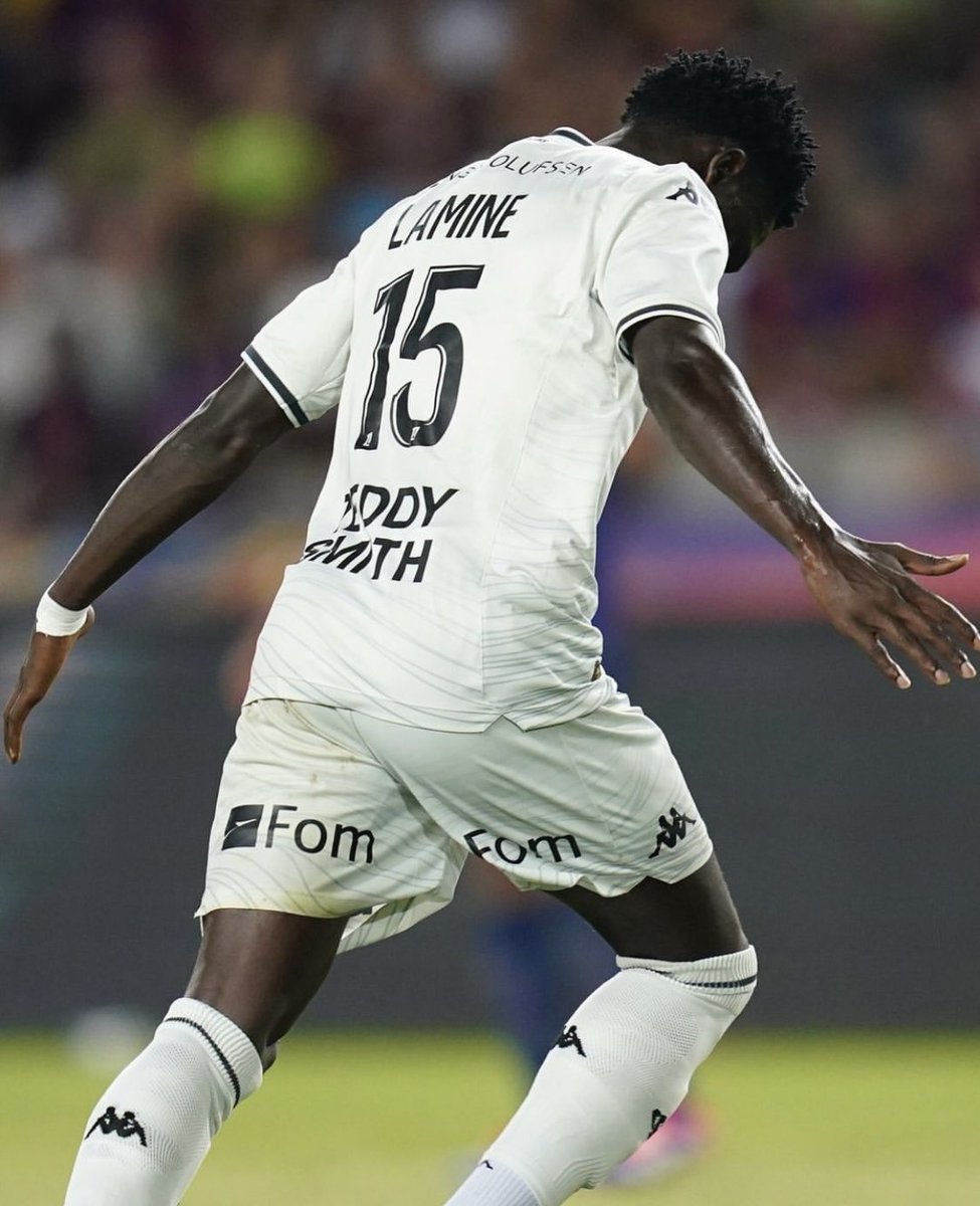 biannncorooossi's tweet photo. Le VRAI Lamine était buteur hier soir. #BARMON 0-3 https://t.co/PGSxAZlEwf