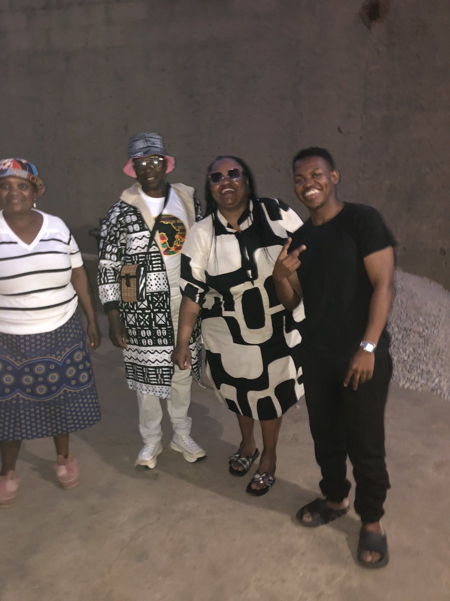 thecovenantceo's tweet photo. @Yfm #Honor200Movement @Yfm this is a recent picture of me and my family’s reunited over the weekend. https://t.co/Ttwd9S5HaH