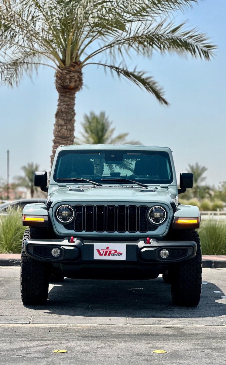 vipcarcare_ksa's tweet photo. ✨في VIP Car Care, أستقبلنا سيارة Jeep Wrangler المميزة حيث قمنا بتطبيق حماية ppf لماع، تظليل عازل حراري و نانو سيراميك داخلي و خارجي لضمان أقصى درجات التألق و الحماية. زورونا اليوم لتحصلوا على أفضل العناية بسياراتكم!✨

#JeepWrangler #VIP_Car_Care #حماية_السيارات #نانو_سيراميك https://t.co/1bZre9pqmv