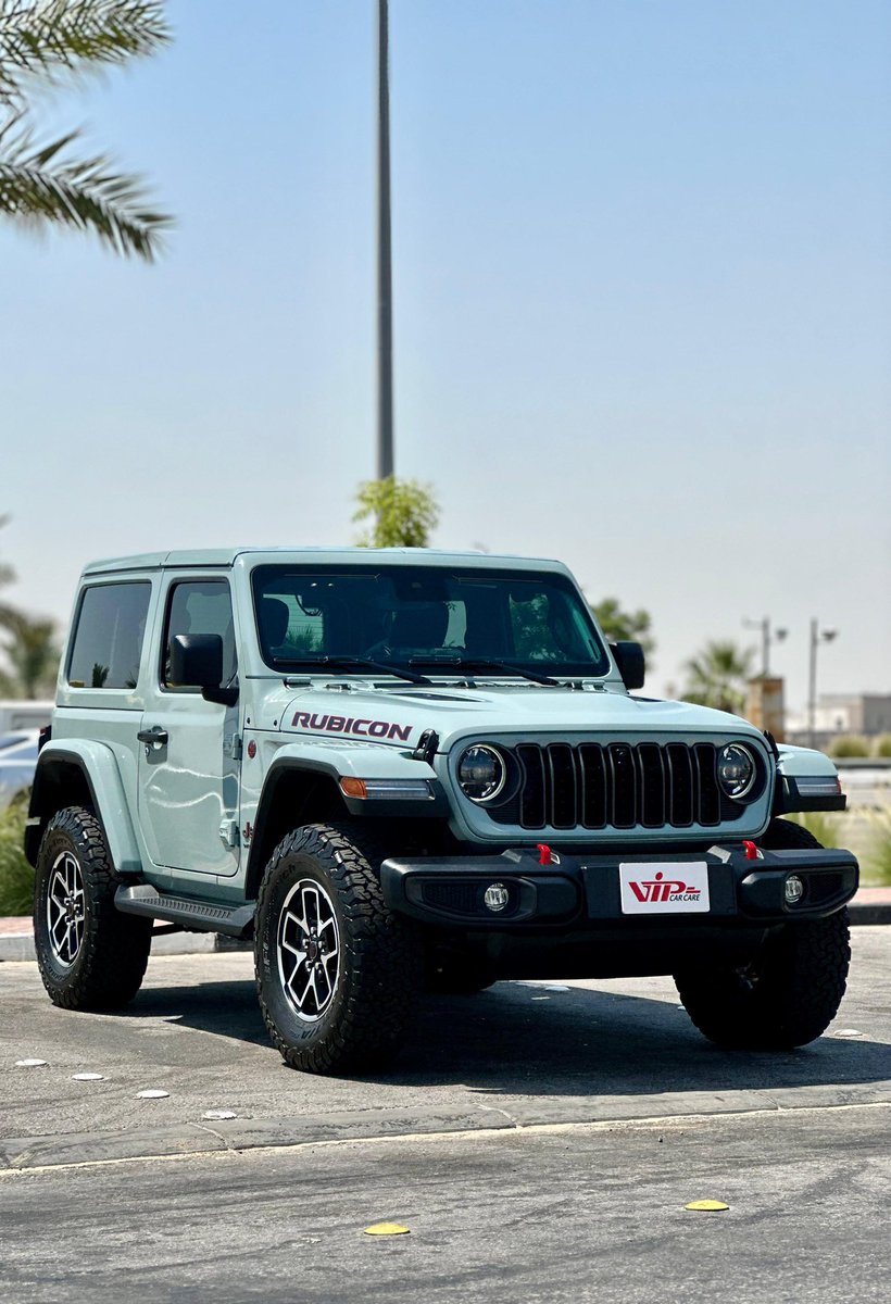 vipcarcare_ksa's tweet photo. ✨في VIP Car Care, أستقبلنا سيارة Jeep Wrangler المميزة حيث قمنا بتطبيق حماية ppf لماع، تظليل عازل حراري و نانو سيراميك داخلي و خارجي لضمان أقصى درجات التألق و الحماية. زورونا اليوم لتحصلوا على أفضل العناية بسياراتكم!✨

#JeepWrangler #VIP_Car_Care #حماية_السيارات #نانو_سيراميك https://t.co/1bZre9pqmv