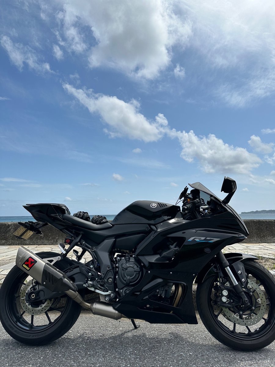 ILx1213's tweet photo. 性別: 男
年齢:27
住み:神奈川県　川崎
好き:バイク　家入レオ　ジャグラー
バイク:yzf-R7

誕生日迎えたので更新しました！
フォローとお誘いお待ちしてまーす！

 #バイク
 #バイク乗りとして自己紹介 
 #バイク好きな人と繋がりたい 
#yzfr7 #家入レオ https://t.co/E4SXDhQiyh