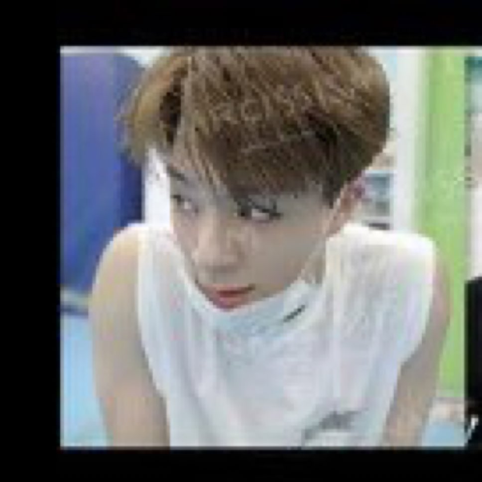 buumsd's tweet photo. ห้ะ อีเจน?! น่าจับเย้ดหีมากอีสัส ตัวขาวๆหีคงแดงจัดอะ https://t.co/SYuIabCP1i