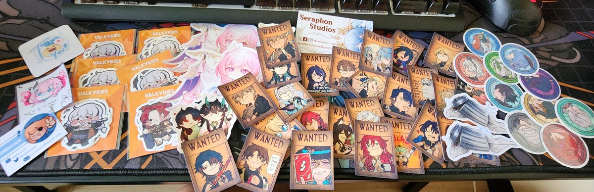 free stickers ulit on #HoyofestPH? why not chocnut?

I ran out of HI3xKFT stickers that I got from Fenrysk, but I managed to bag more Hoyoverse stickers from <a href="/nimicach/">chescan 🕵‍♂️</a>, <a href="/SeraphonStudios/">Seraphon | your resident Sunday Simp</a>, and <a href="/aBucketOfNaCL/">NaCL</a>. just make sure to bring a ward, dust, or gem (;

see you on the weekend.