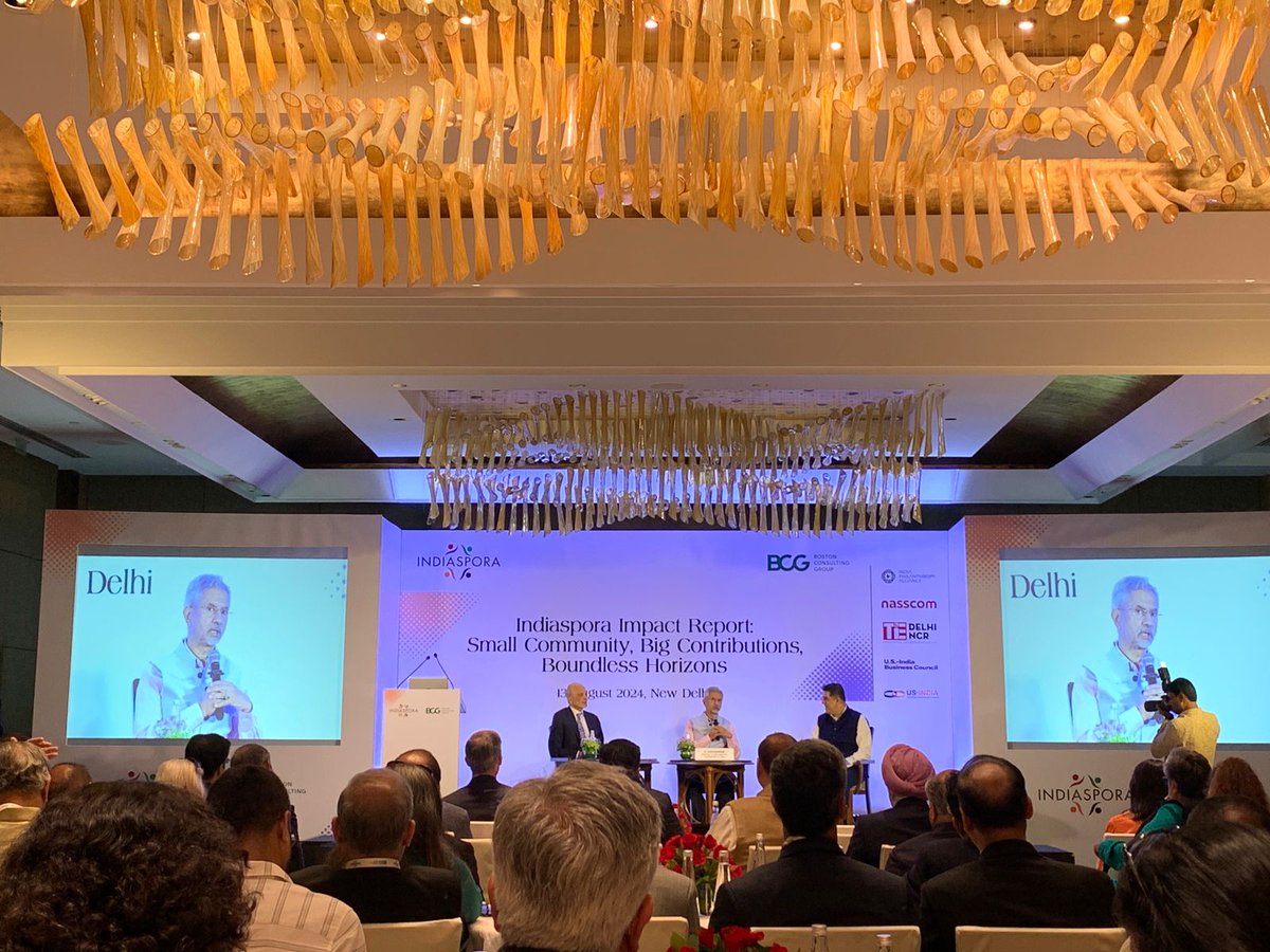 TiEDelhi's tweet image. #PartnerEvent : Glimpses of the Exclusive India Launch of the @IndiasporaForum - @BCG  Report today in New Delhi. This is first-ever data-driven report, showcasing the contributions of the Indian diaspora in the US.

The event featured @USAmbIndia Ambassador of USA to India, as…
