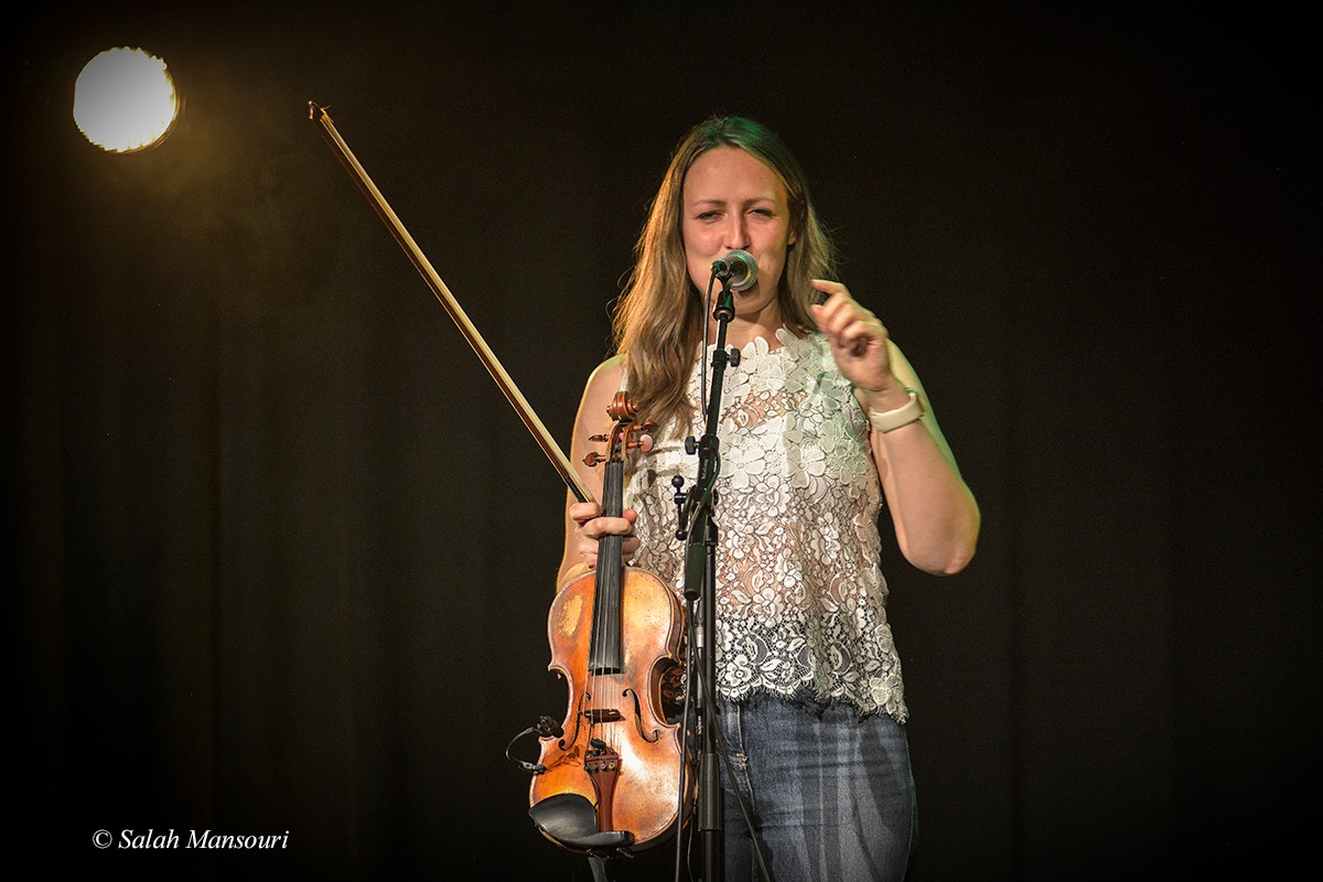 musiquesmonde's tweet photo. Actus-Concert
le groupe écossais FARA en concert
le Mercredi 14 Aout 2024 au Festival Interceltique de Lorient @FESTIVALLORIENT
Infos : https://t.co/L7hrnQToxj
#ecosse #fiddle #concert #festival #lorient #celte #celtic #celticmusic https://t.co/E7MOJAPYYp