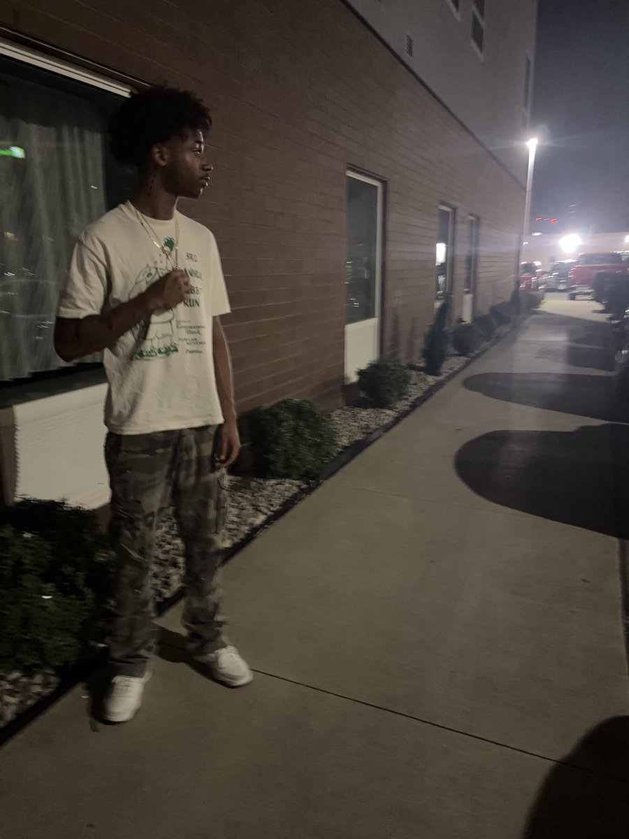 imrandyfr's tweet photo. 🪰 https://t.co/BfWSrsRH5S