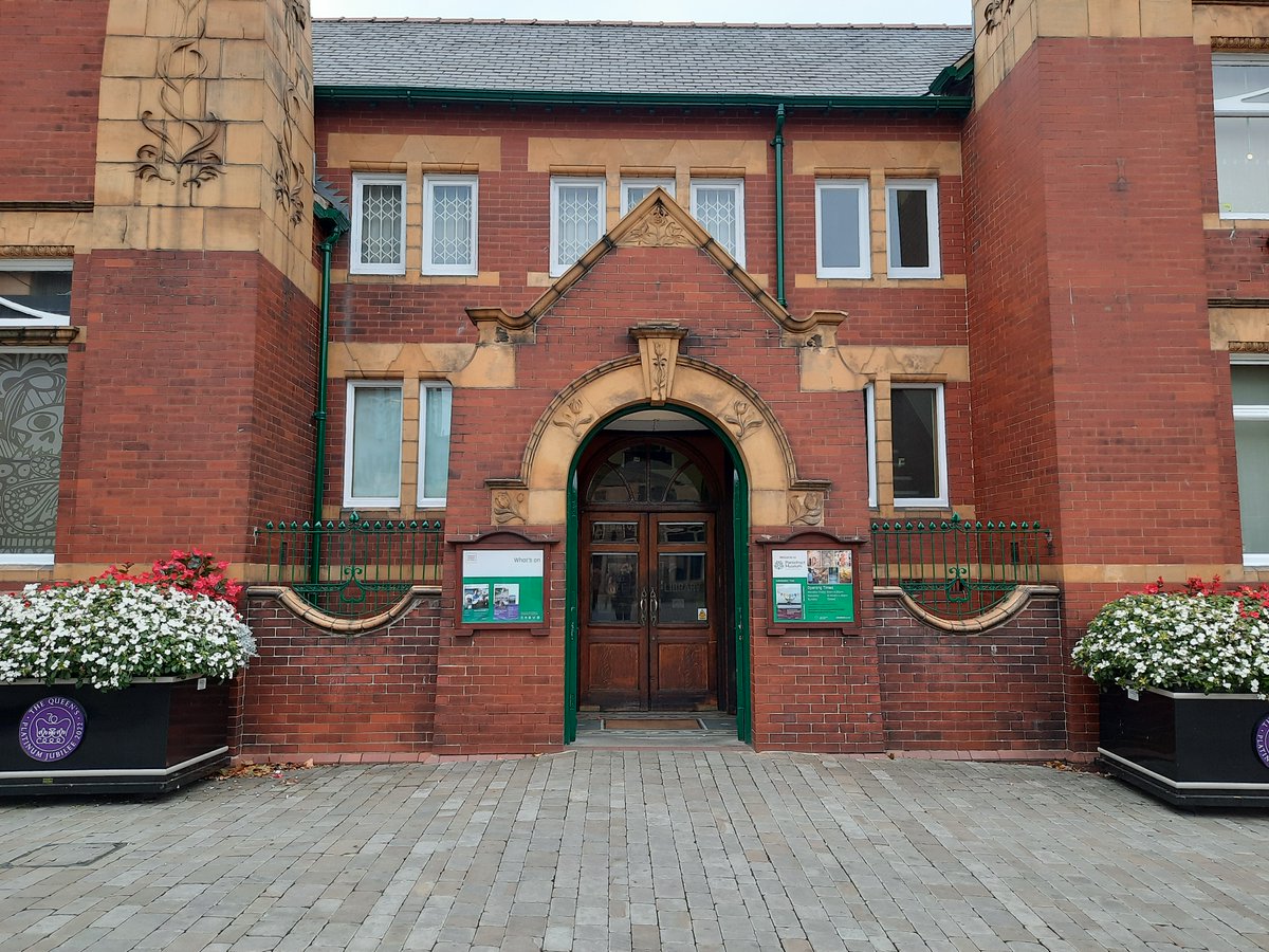 Have you got 10 minutes to spare? 

Help us to plan the new Wakefield Museums and Castles website! 📱💻

Take part in a short user testing survey and help to shape what information goes where on our new site.

The survey is at bit.ly/WebsiteTesting…

Survey closes 27 Aug