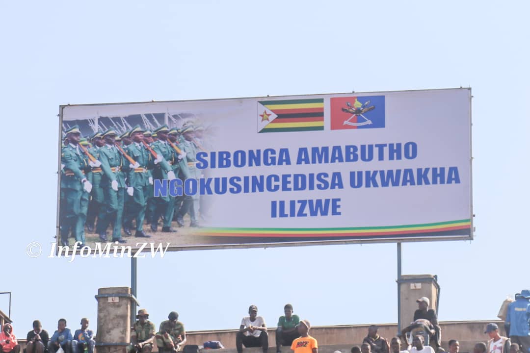InfoMinZW's tweet image. Arrival of Vice President of Zimbabwe Gen (Rtd) C.G.D.N Chiwenga and his family.
#DefenceForcesDay2024
