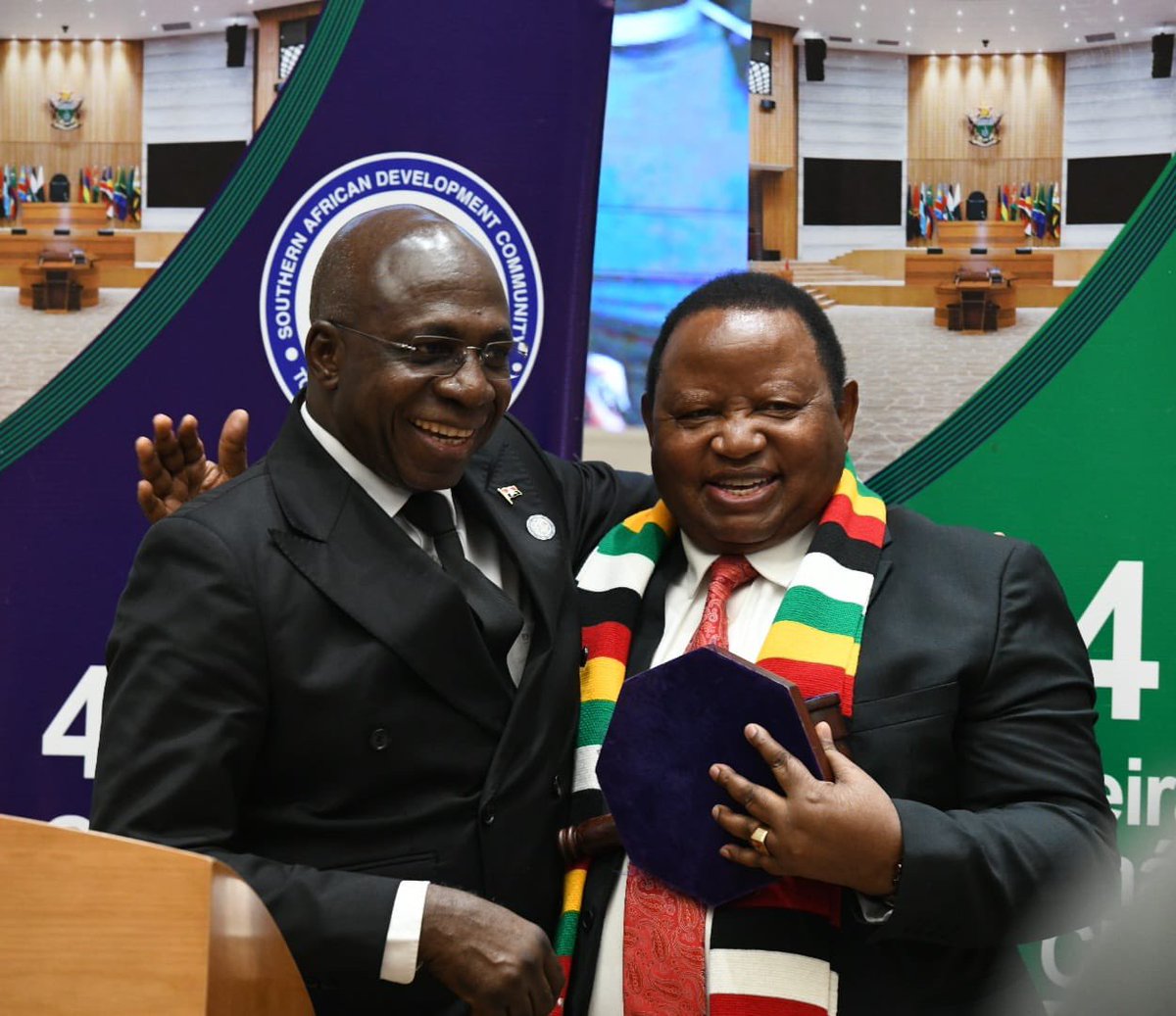 DIRCO_ZA's tweet photo. During the Summit, the Republic of Zimbabwe will assume the Chairpersonship of SADC, taking over from the Republic of Angola, who chaired SADC since the previous Summit held in Luanda, Republic of Angola, in August 2023.

📷: Jacoline Schoonees/DIRCO https://t.co/cSFZfsyiT2
