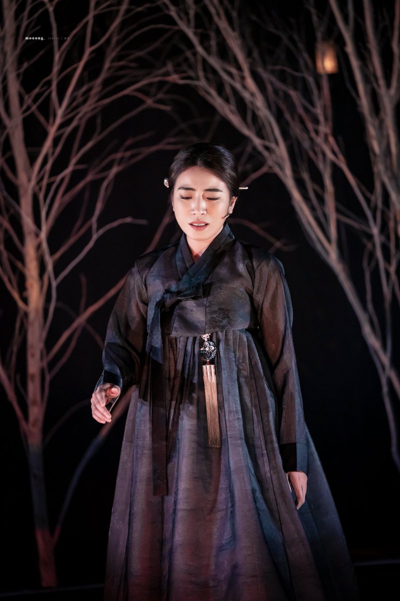 BIrd_Hymn's tweet image. 읹바리 씻김굿..
나만 보여?
 ㄴ 네